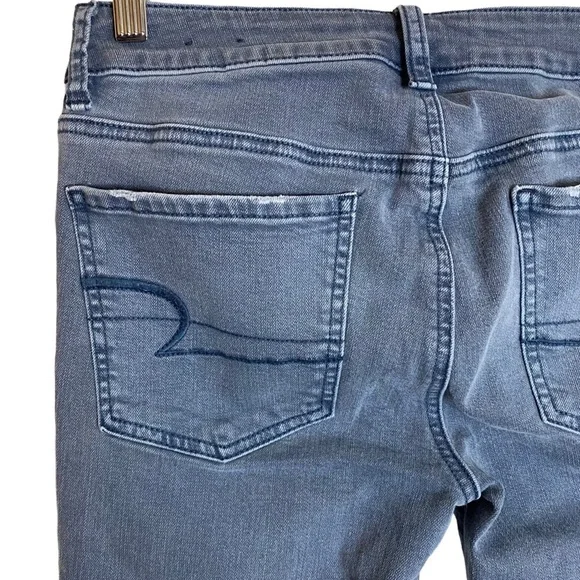 AEO Denim Super Super Stretch Crop Jegging Medium Blue Wash Raw Hem Mid Rise 8 - Picture 10 of 15